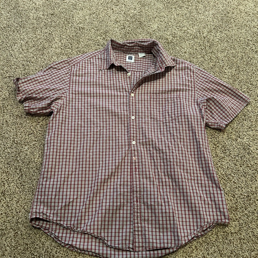 Old Navy Men's Red and White Plaid Button Down Shirt